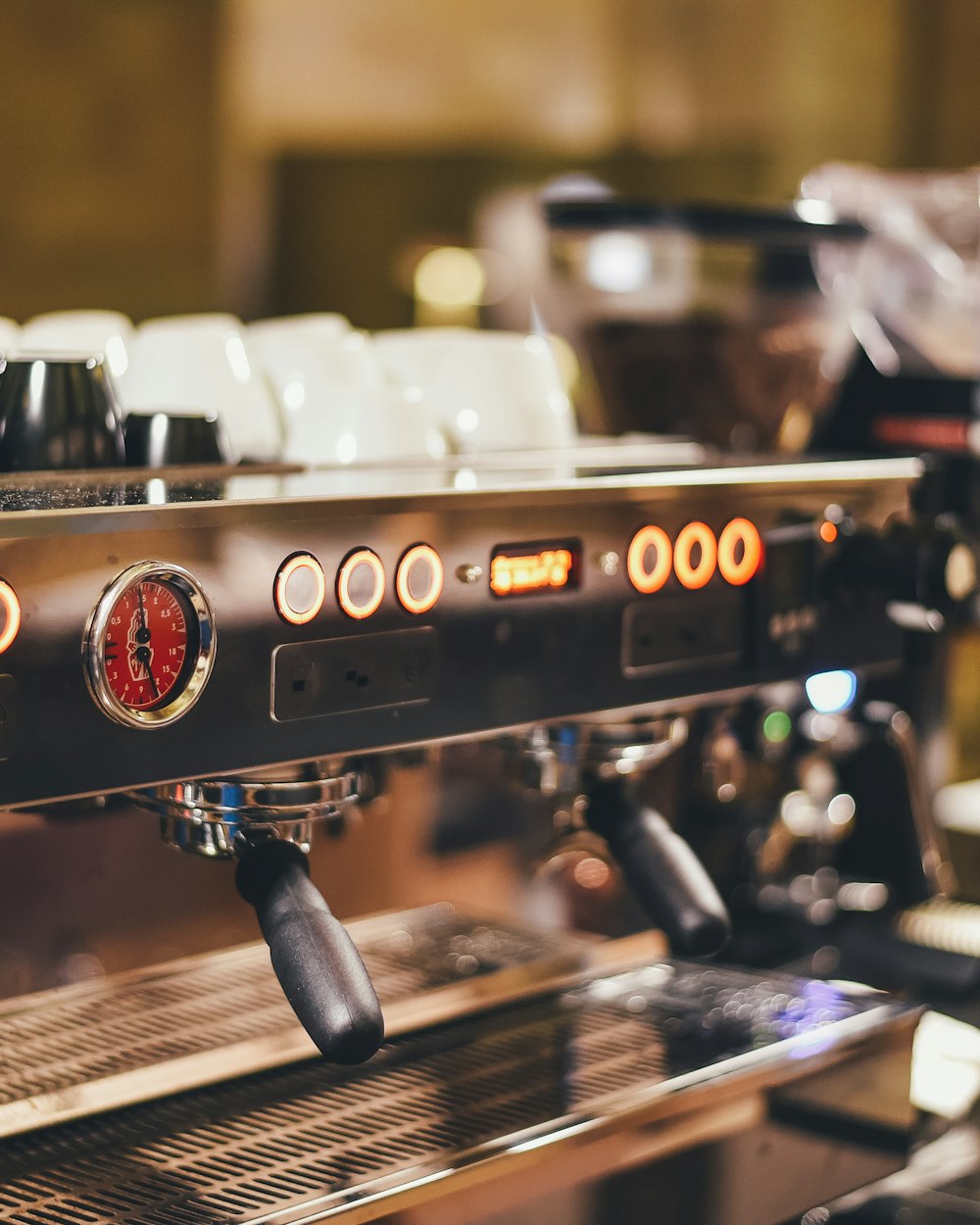 Machine espresso professionnelle à deux groupes